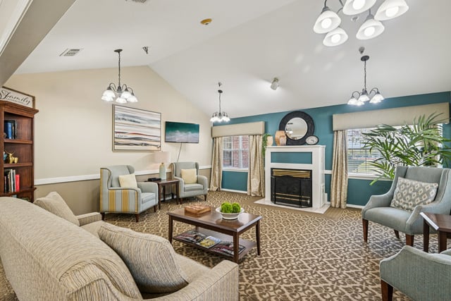 5-web-or-mls-Wilson Creek Pkwy-S0210-005